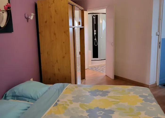 Hotel Saint Roch Sablons (Gironde)